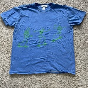 Urban Outfitters skeleton on a skateboard tee